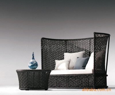 花式编藤沙发 休闲与实用的完美结合——上海卉园户外装饰制品